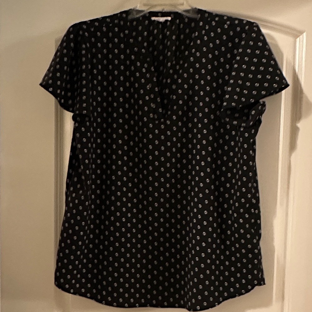 Maurices Atwood Black and White Patterned Blouse